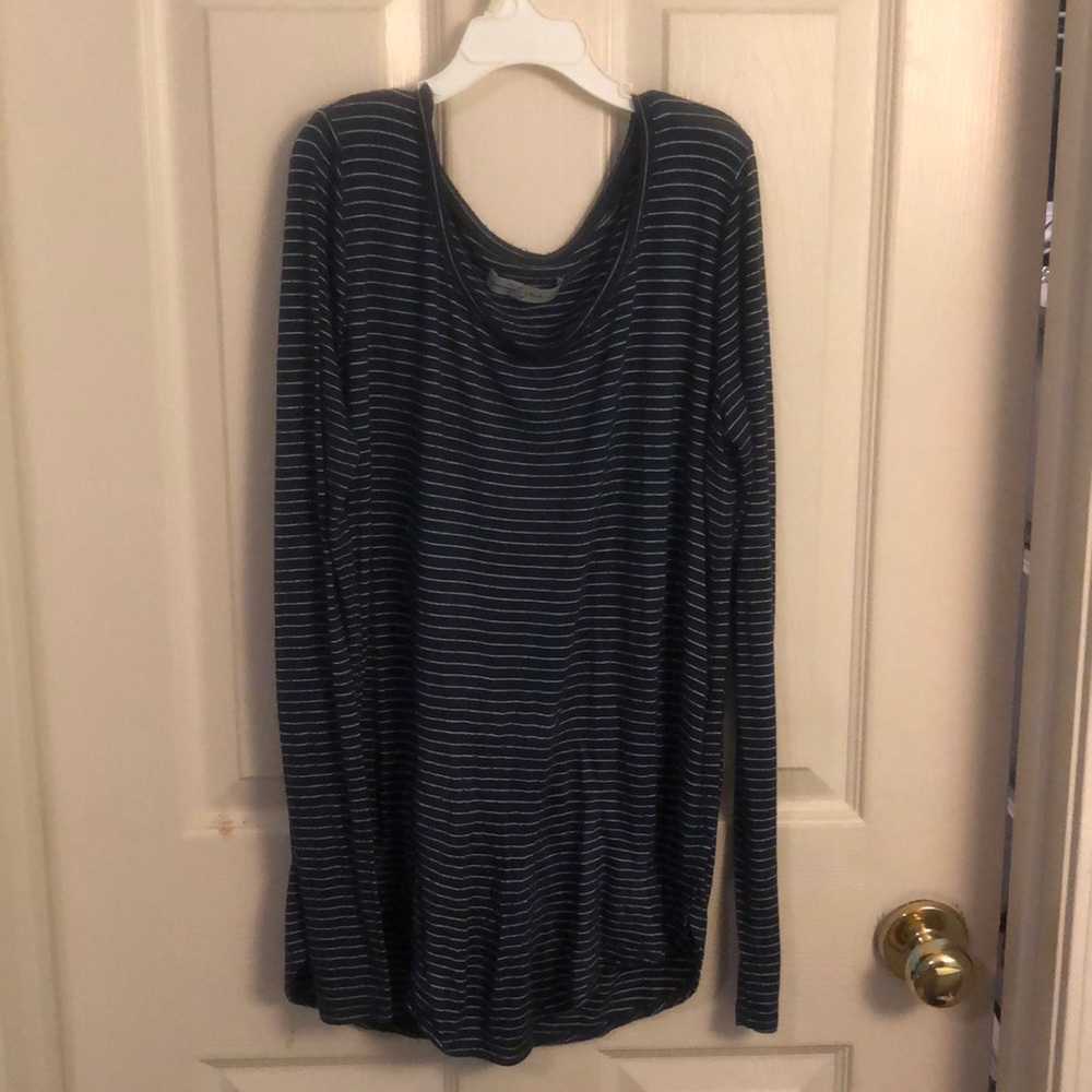 Stripped blue long sleeve tee